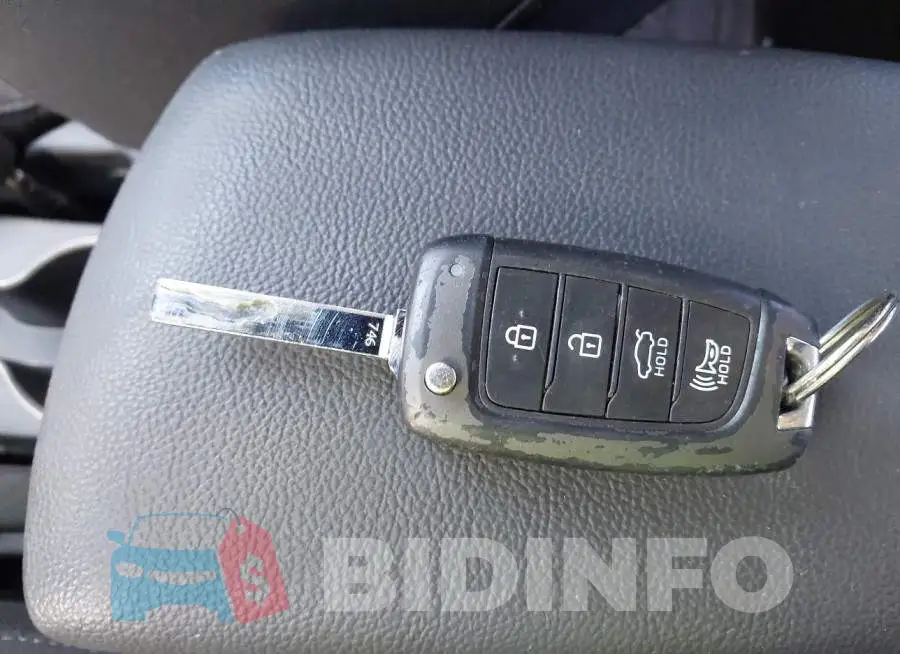 3KPC24A6XLE092585 Photo# 11