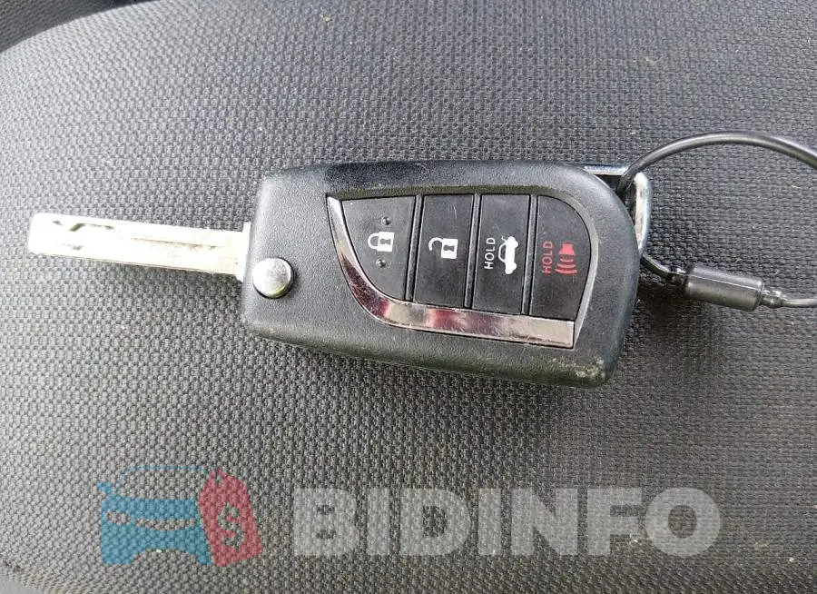 5YFB4MDE6SP282051 Photo# 11