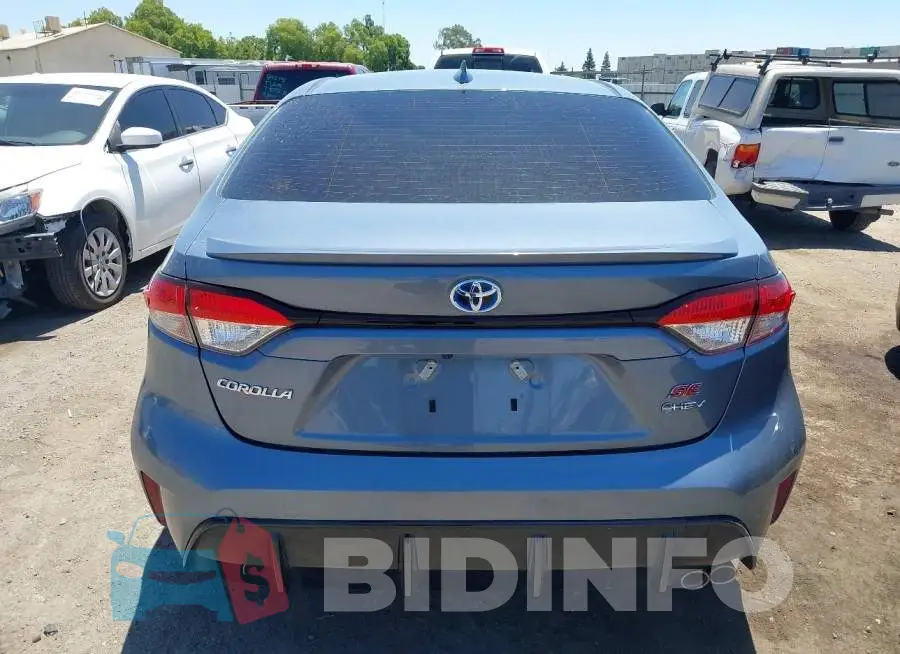 JTDBCMFE4S3082911 Photo# 17