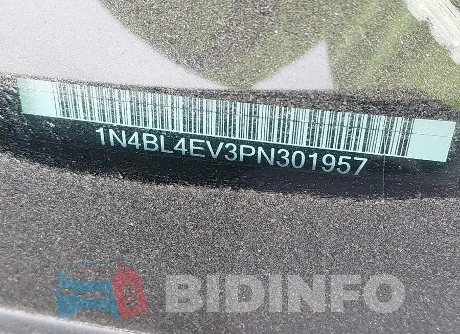 1N4BL4EV3PN301957 Photo# 9