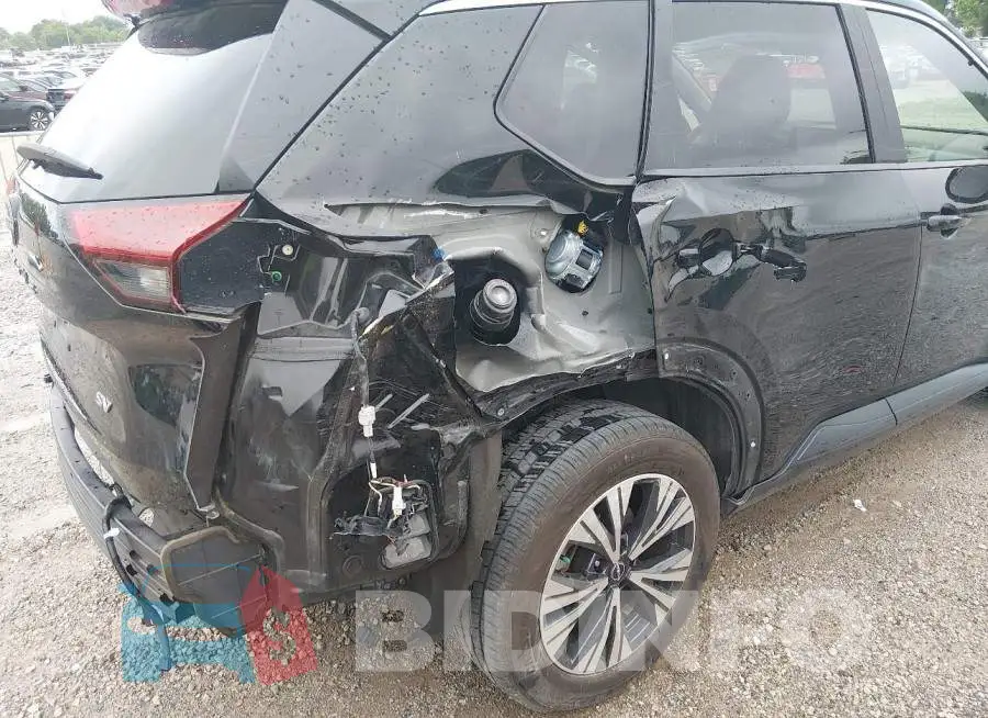 5N1BT3BA4PC735964 Photo# 6