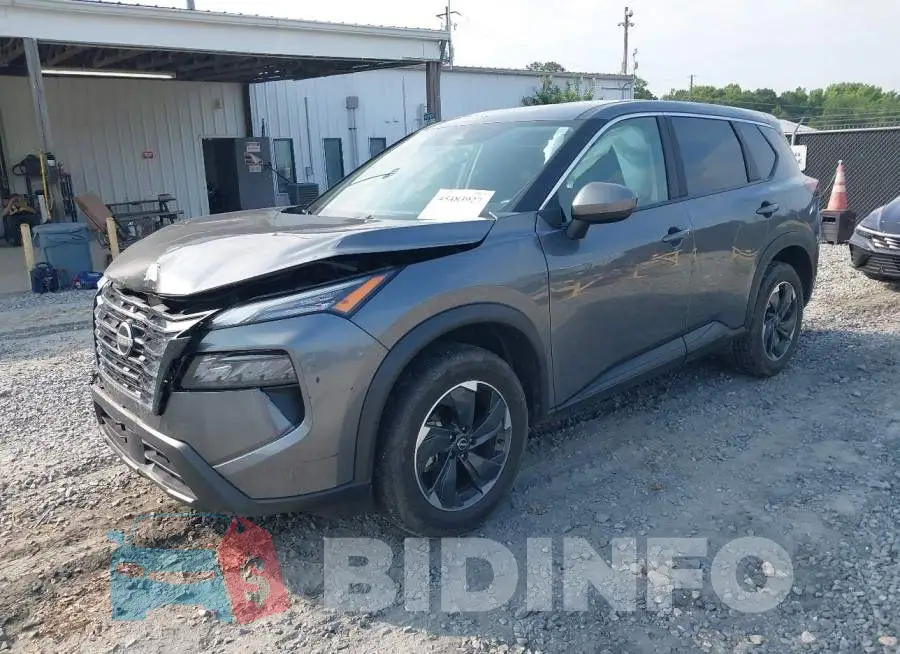5N1BT3BB0SC779929 Photo# 2