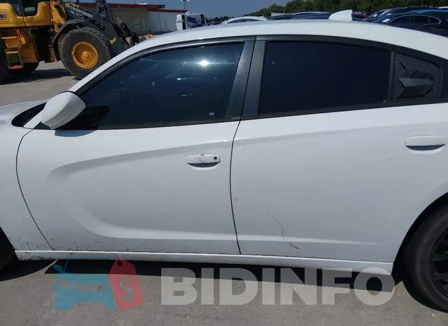 2C3CDXHG6GH286071 Photo# 14