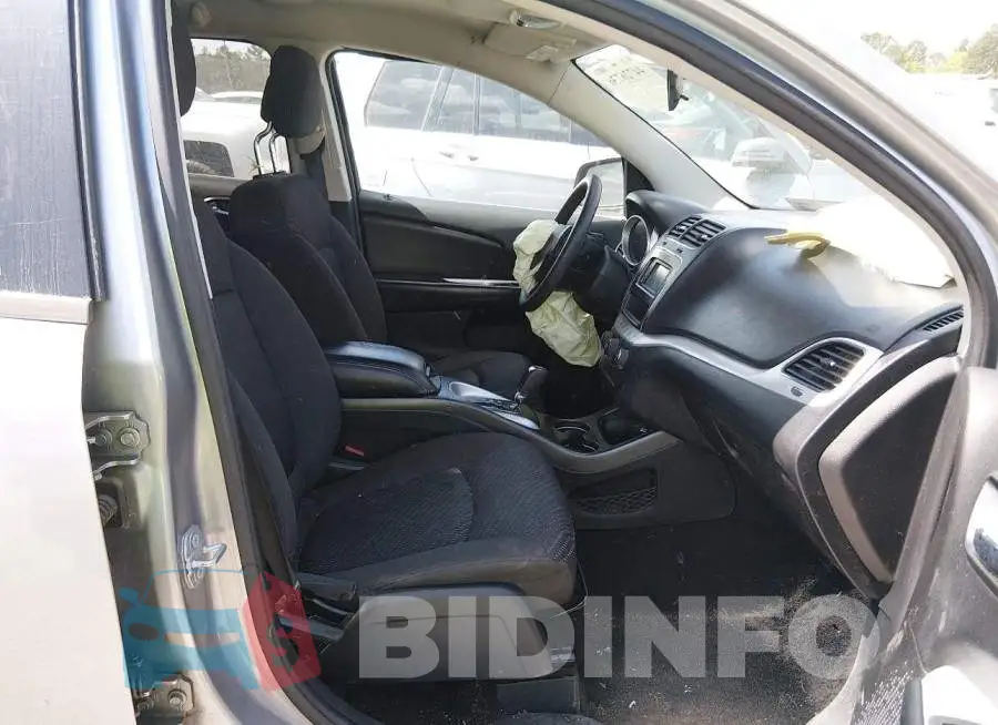 3C4PDCAB4HT551521 Photo# 5