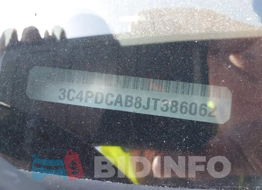 3C4PDCAB8JT386062 Photo# 17