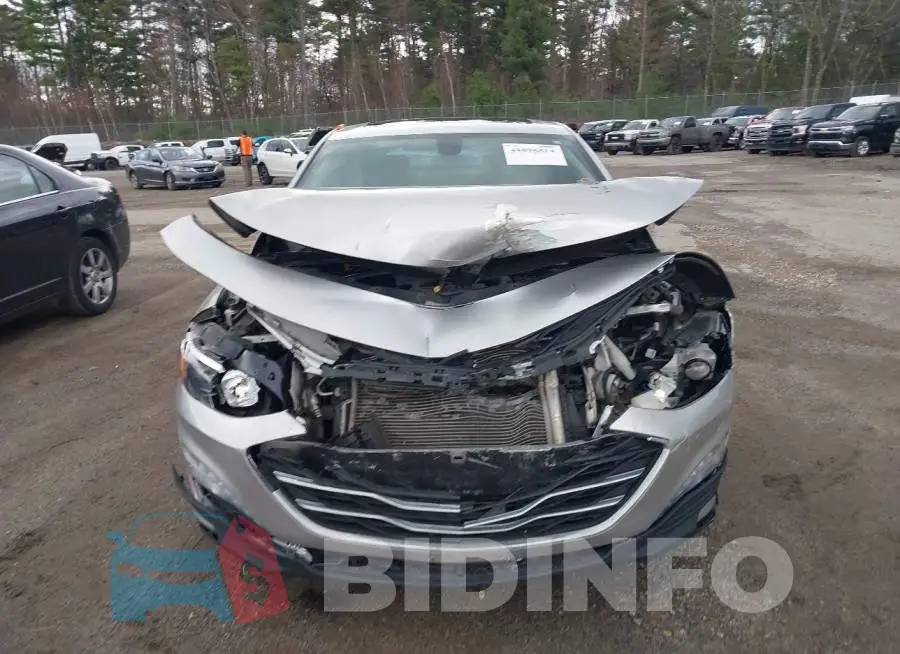 1G1ZD5ST6KF105991 Photo# 13