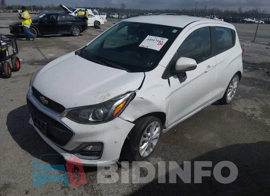 KL8CD6SA7LC451299 Photo# 2