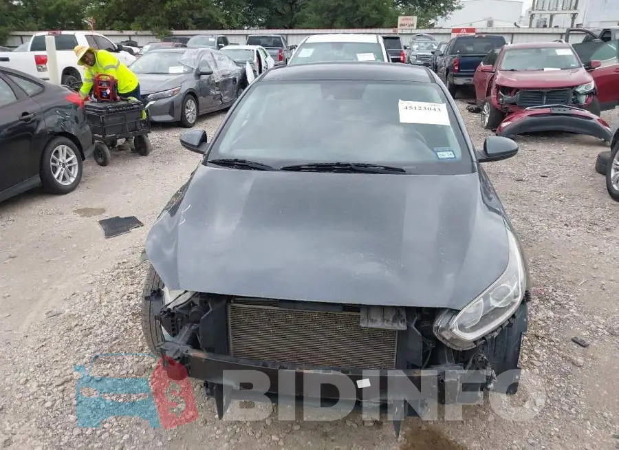 3KPF24AD8LE181549 Photo# 13