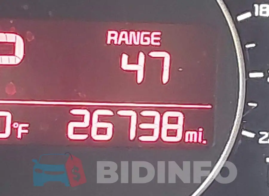 KNDJP3A53J7555772 Photo# 15