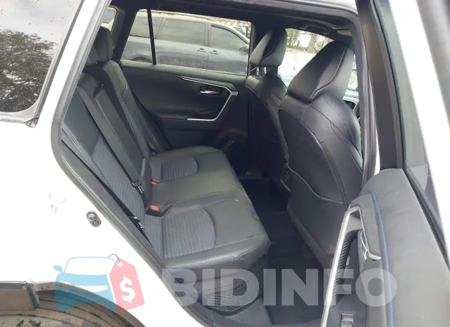 4T3E6RFV8PU130125 Photo# 8