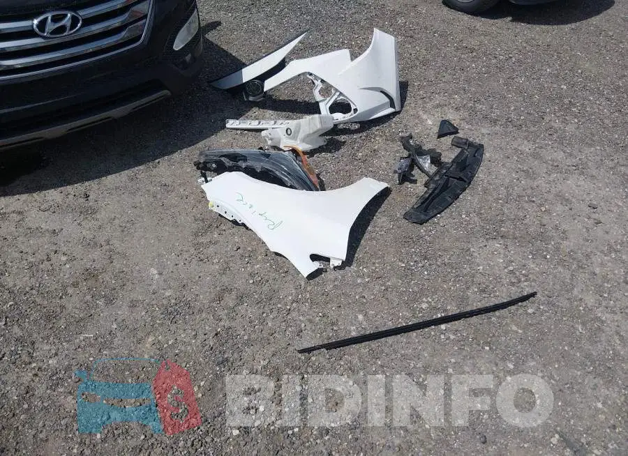 5YFB4MDE1RP141978 Photo# 12