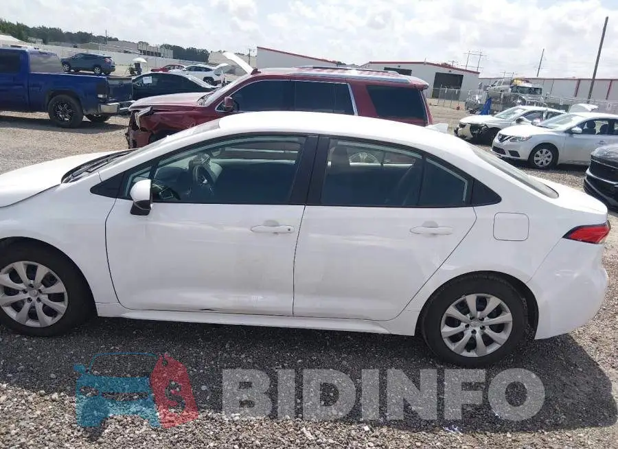 5YFB4MDE1RP141978 Photo# 15
