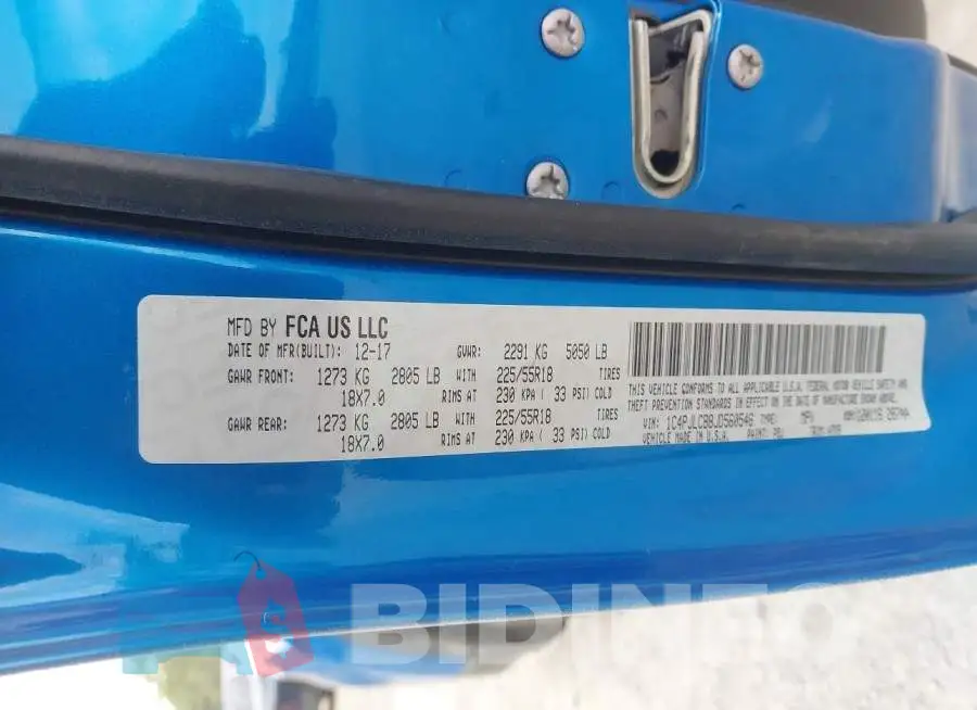 1C4PJLCB8JD560546 Photo# 9