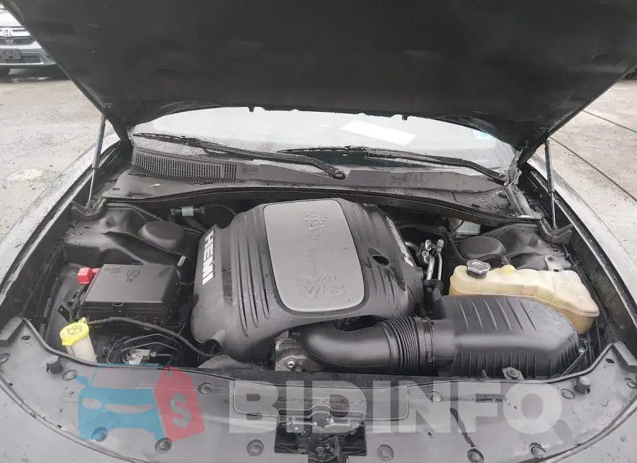 2C3CDXCT6KH722138 Photo# 10
