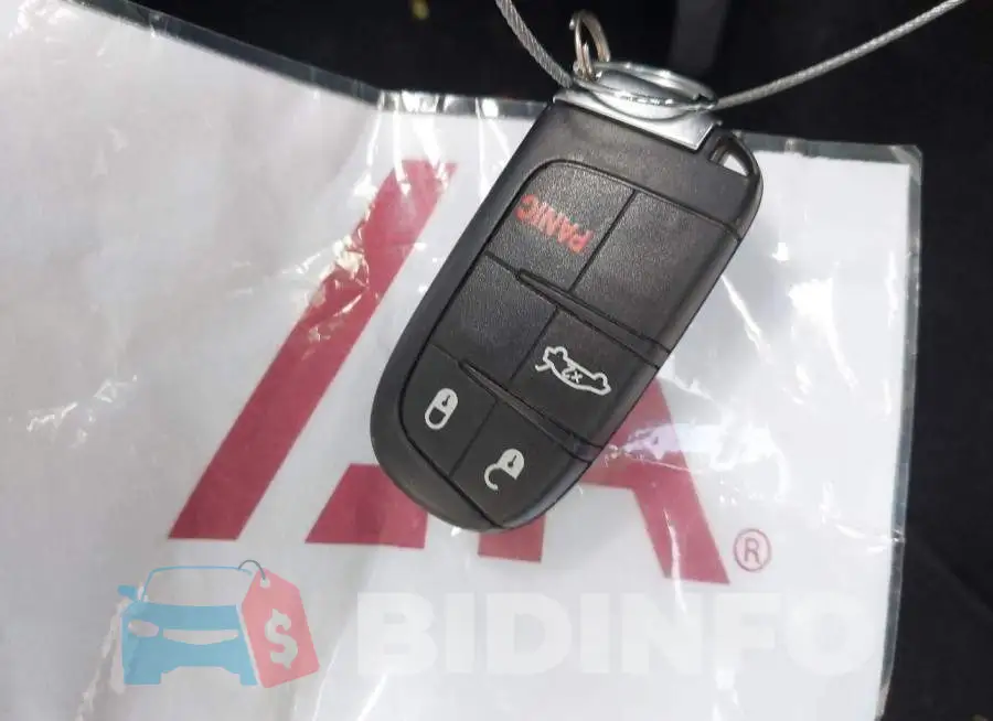 2C3CDZFJ2JH131440 Photo# 11