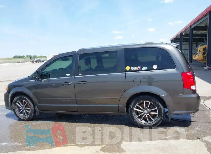 2C4RDGCG2GR359332 Photo# 14