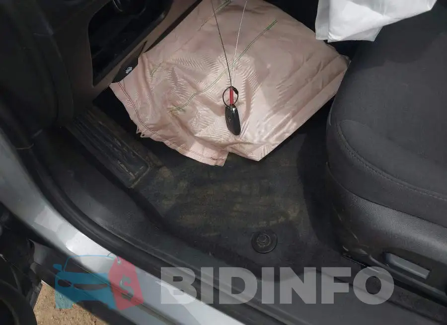 1G1ZD5ST5SF145396 Photo# 11