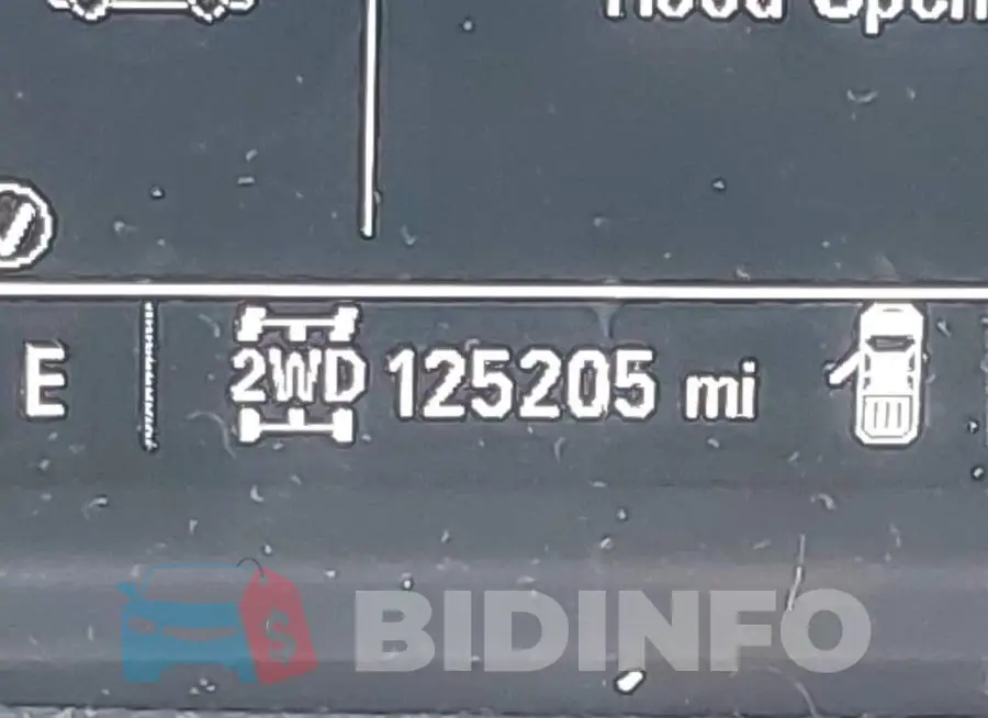 1GCRYCEF3KZ394011 Photo# 15