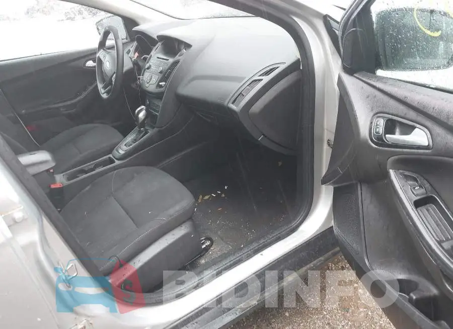 1FADP3F25GL274994 Photo# 5