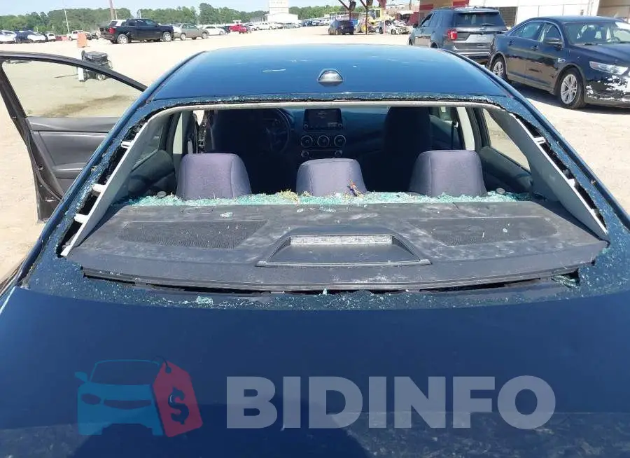 3N1AB8CV9NY204817 Photo# 6