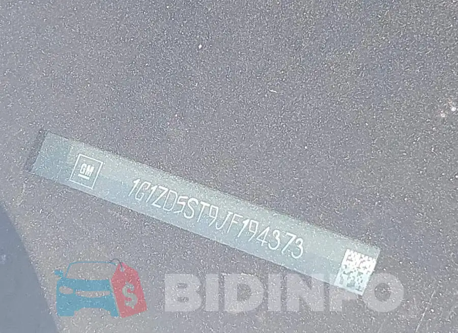 1G1ZD5ST9JF194373 Photo# 17