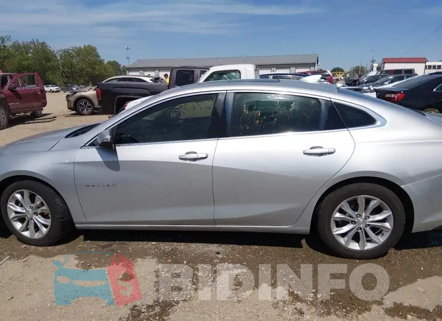 1G1ZD5ST9KF122509 Photo# 14