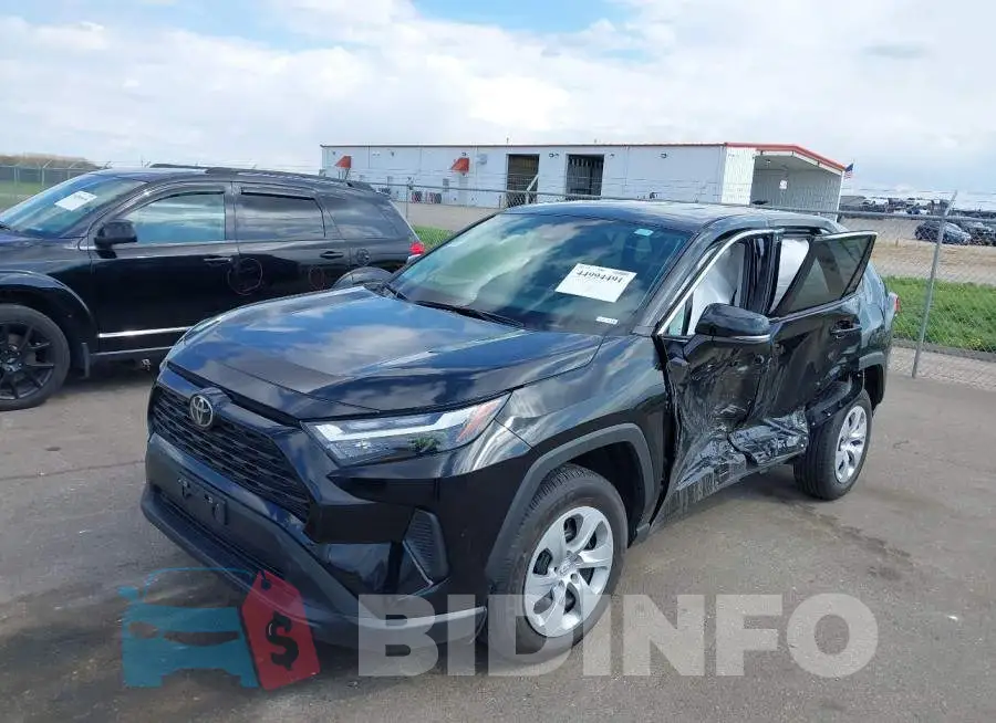 2T3G1RFV3SC559982 Photo# 2