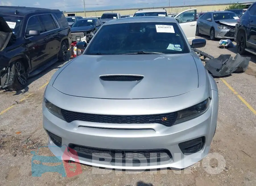 2C3CDXGJ2PH671186 Photo# 13
