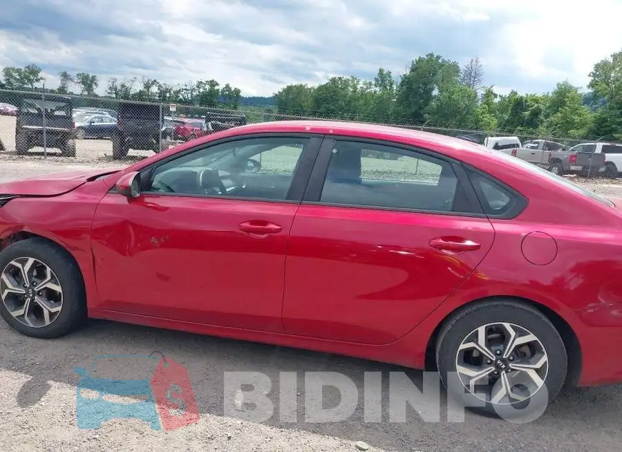 3KPF24AD5KE134462 Photo# 15