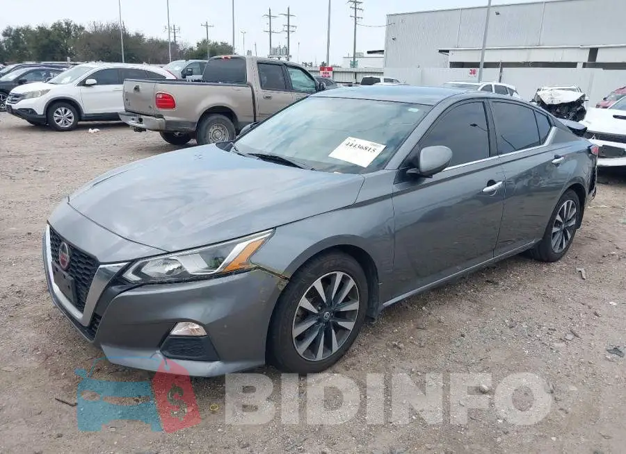 1N4BL4BV5KC140987 Photo# 2