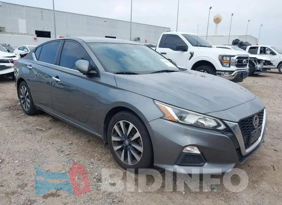 1N4BL4BV5KC140987 Photo# 1