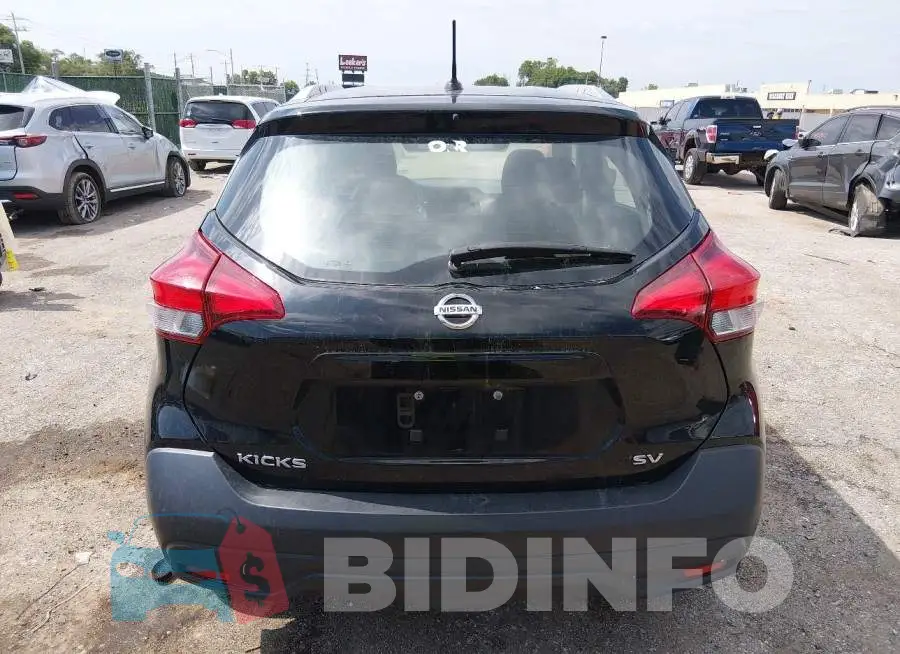 3N1CP5CU5KL524516 Photo# 17
