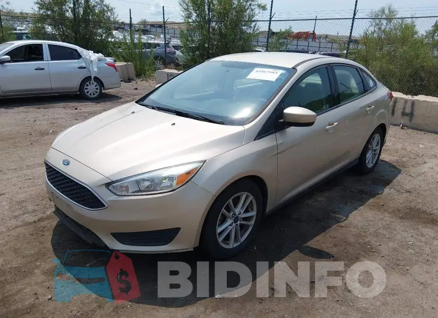 1FADP3F27JL270095 Photo# 2