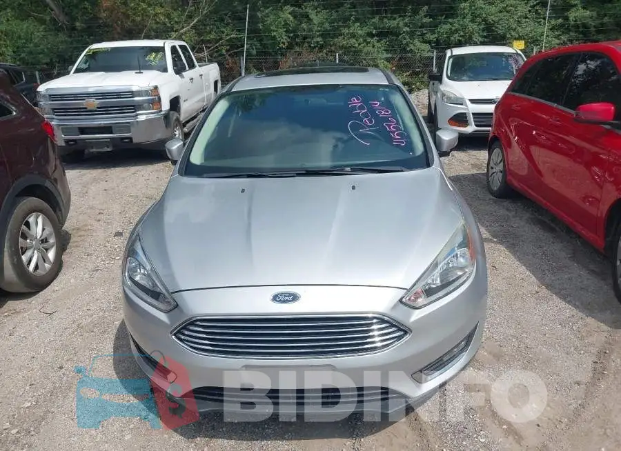 1FADP3N2XJL271727 Photo# 6
