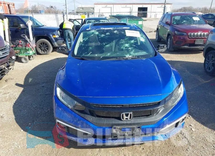 19XFC1F31ME008243 Photo# 12