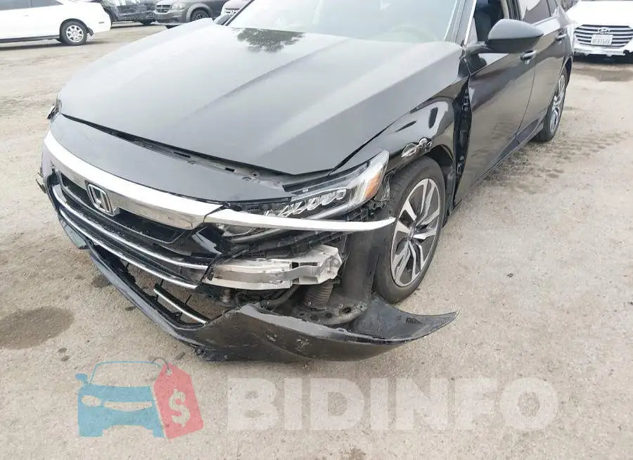 1HGCV3F16MA018570 Photo# 6