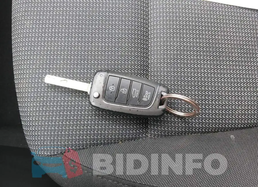 3KPC24A64ME130829 Photo# 11