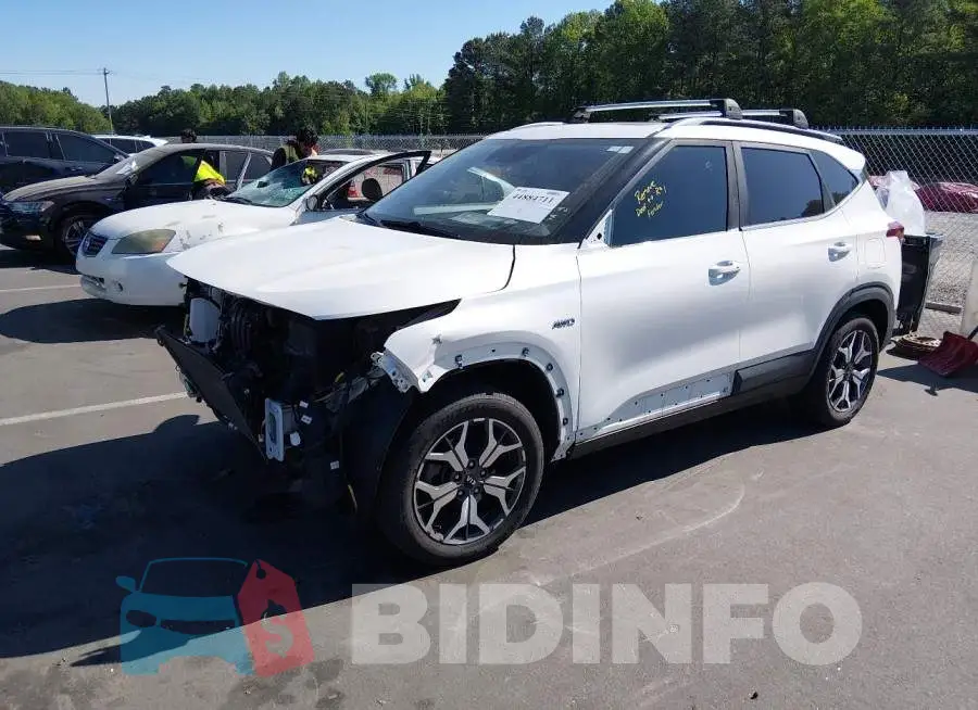 KNDERCAA6M7103098 Photo# 2