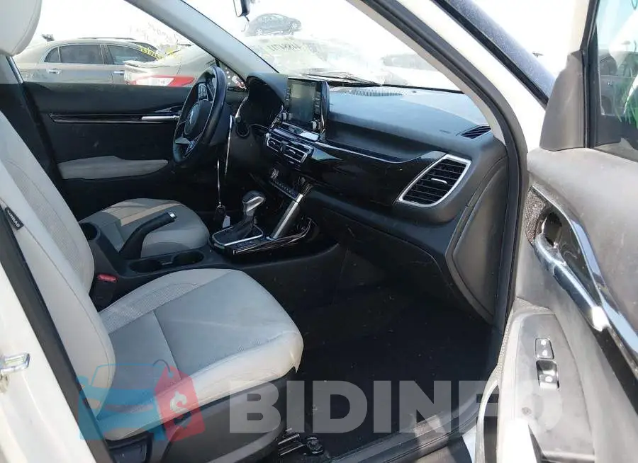 KNDERCAA6M7103098 Photo# 5