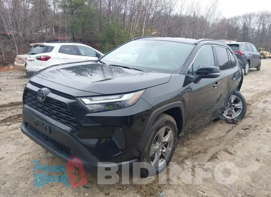 2T3P1RFV1RC413932 Photo# 2