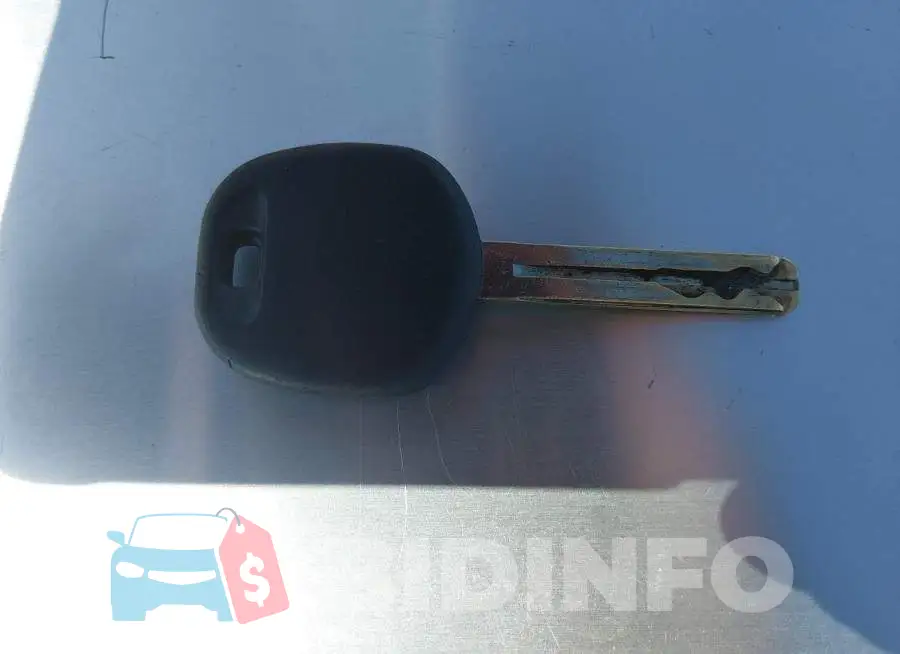 JTMF1RFV2LD049745 Photo# 11