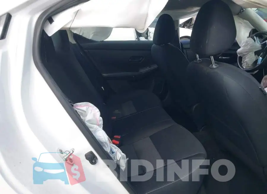 3N1AB8CV3RY299087 Photo# 5