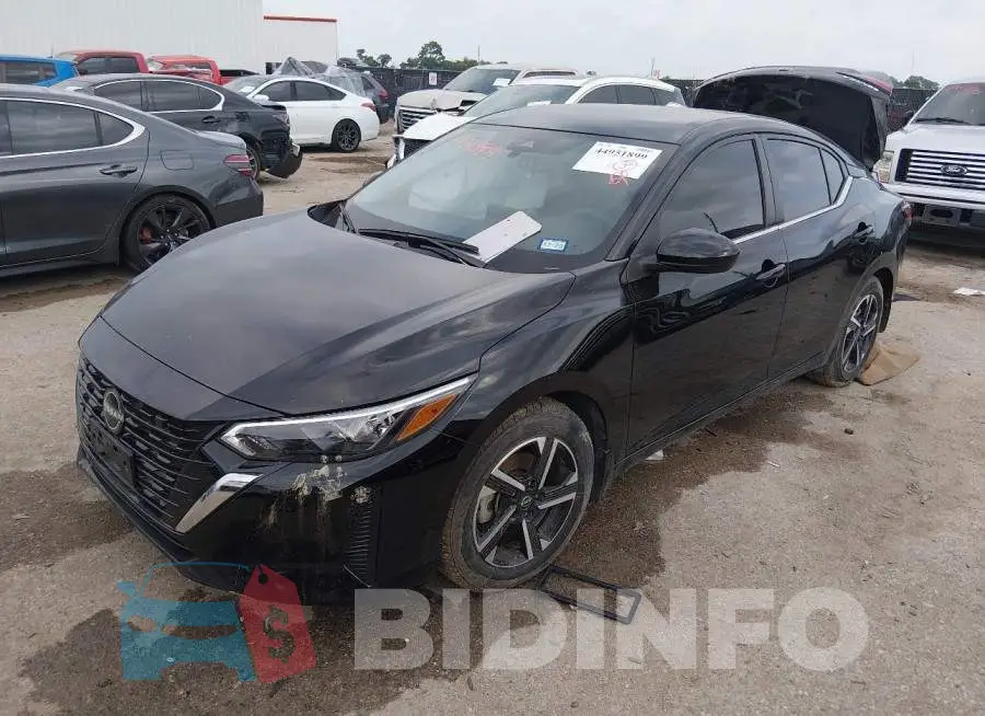 3N1AB8CV8RY241668 Photo# 2