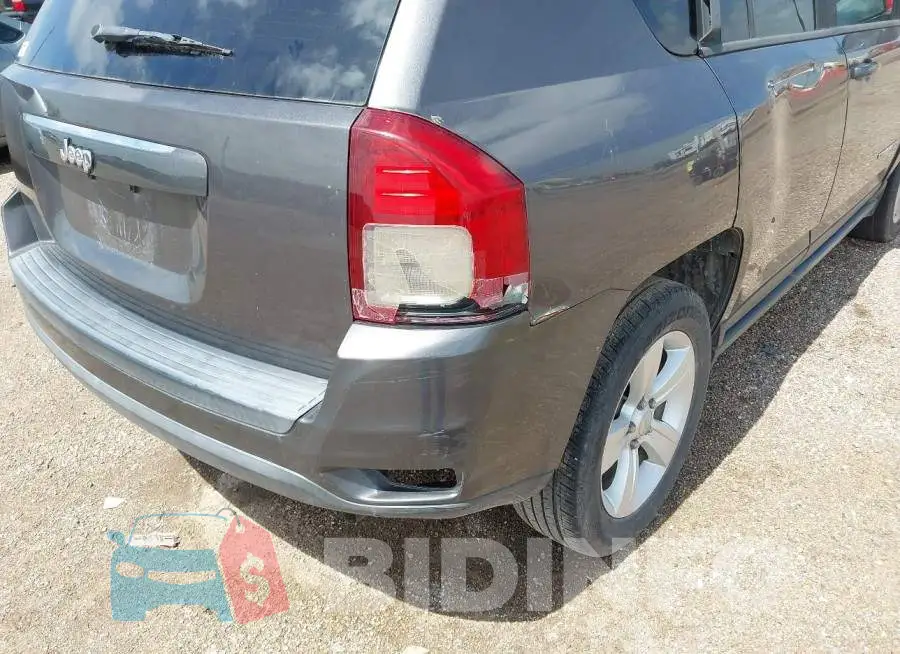 1C4NJCBA2GD524859 Photo# 15
