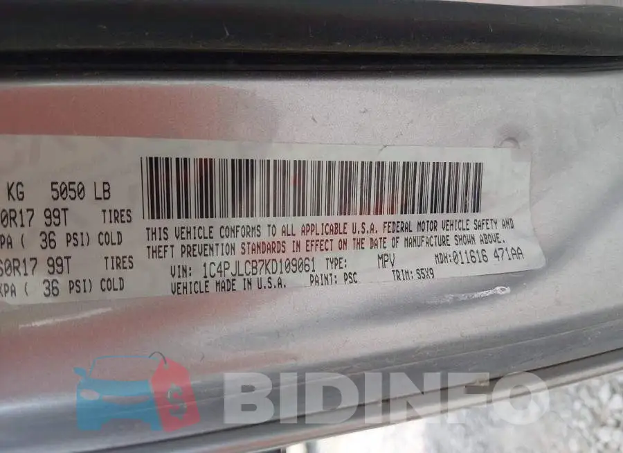 1C4PJLCB7KD109061 Photo# 9