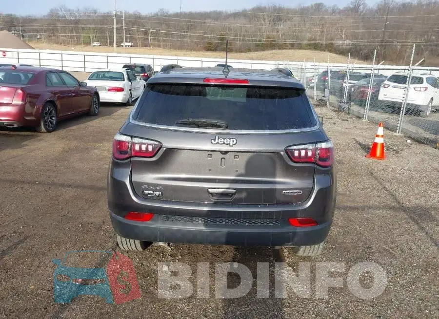 3C4NJDFN2RT594023 Photo# 15