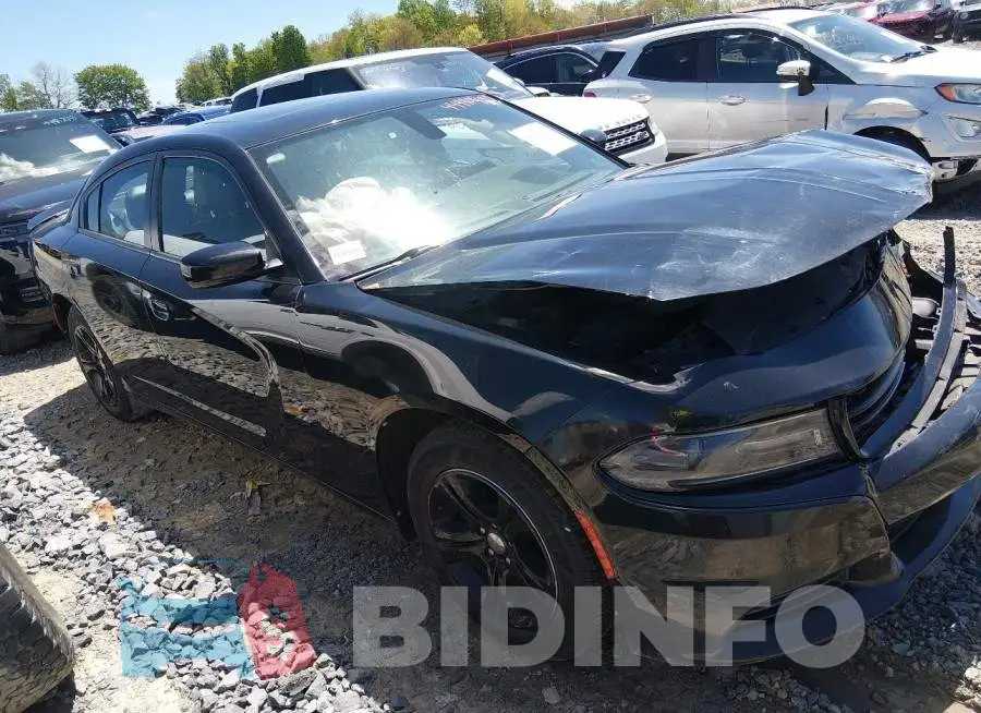 2C3CDXBGXKH656973 Photo# 1