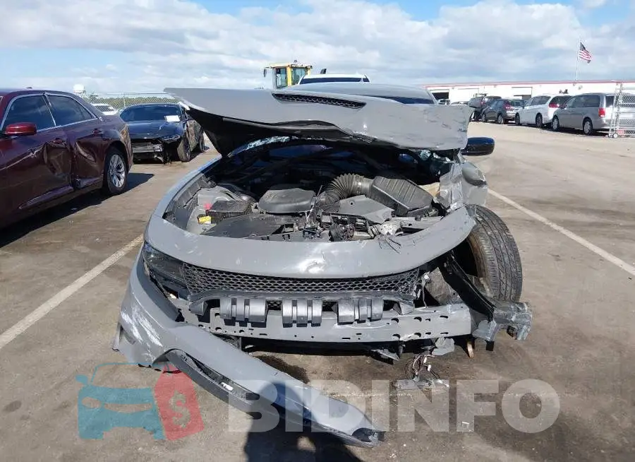 2C3CDXHG2PH611699 Photo# 13