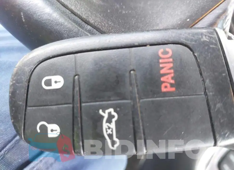 2C3CDZAG3GH185320 Photo# 11