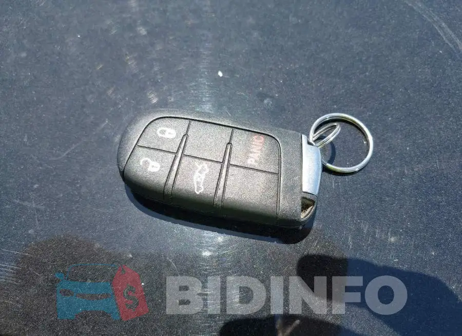 2C3CDZBT7PH694113 Photo# 11